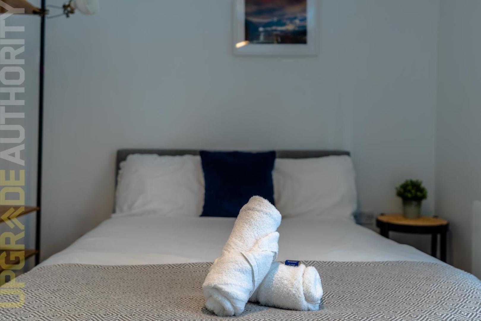 Stylish Center Serviced In Apartment